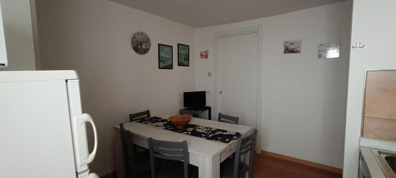 Appartamento In Centro Storico Alghero Luaran gambar